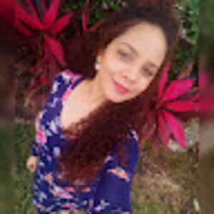 Meet your Posher, Daena-camille